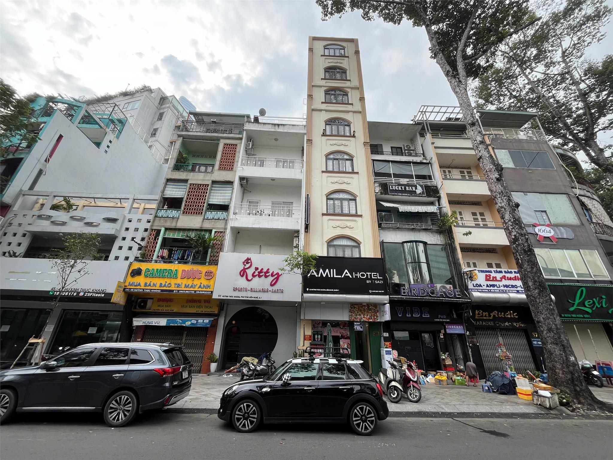 Bán Nhà Mặt Tiền Huỳnh Thúc Kháng, Quận 1, DT: 4,5x18m giá 90 tỷ - Ảnh chính